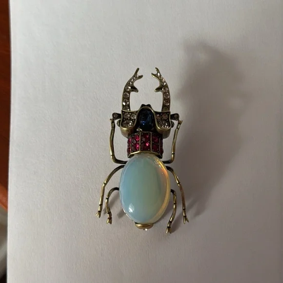 Joan Rivers Private Collection Opal Beetle Brooch - Picture 3 of 5